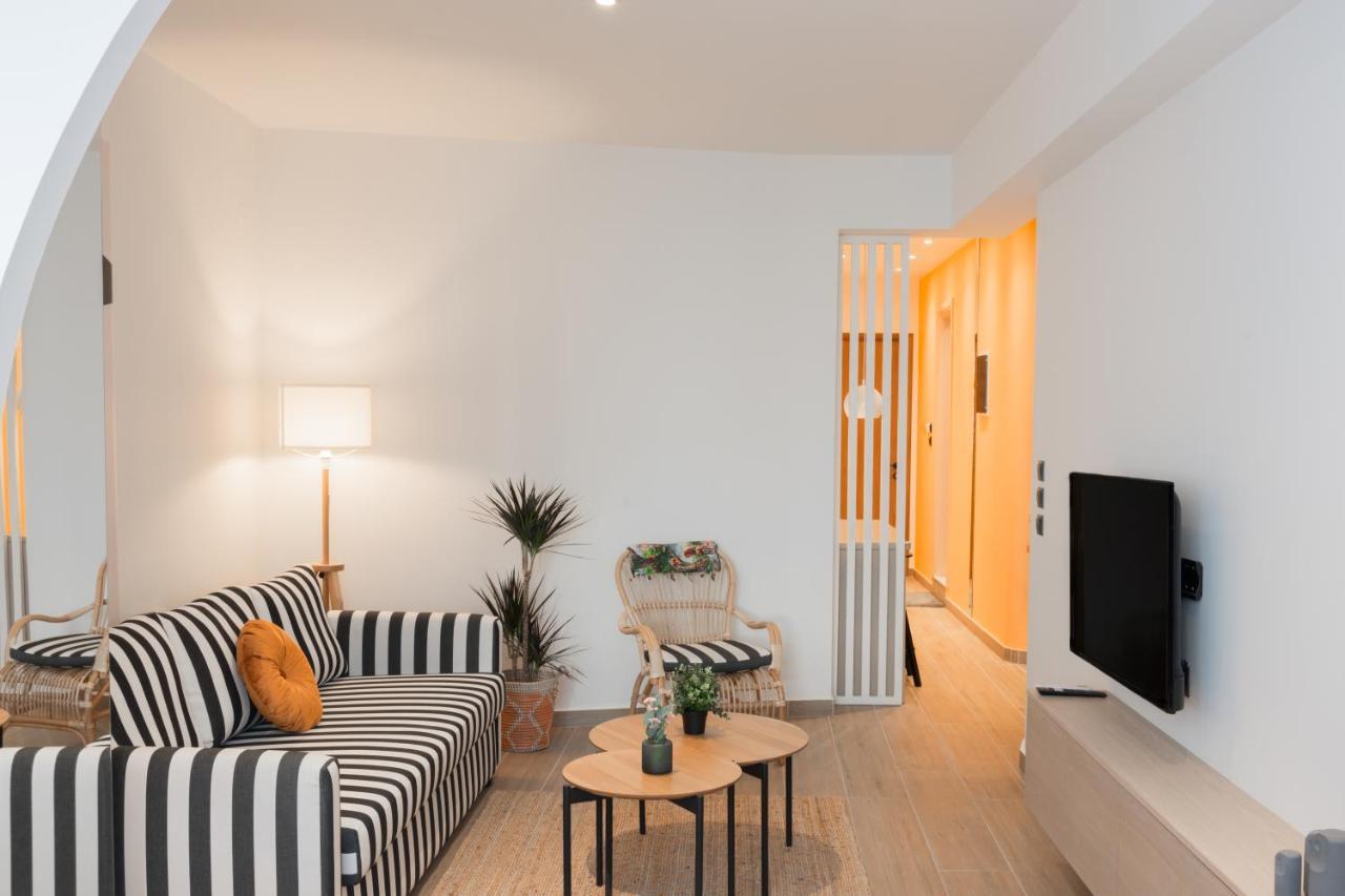 Madam Apartments - Elegant, Cozy, Comfortable, Central يانينة المظهر الخارجي الصورة