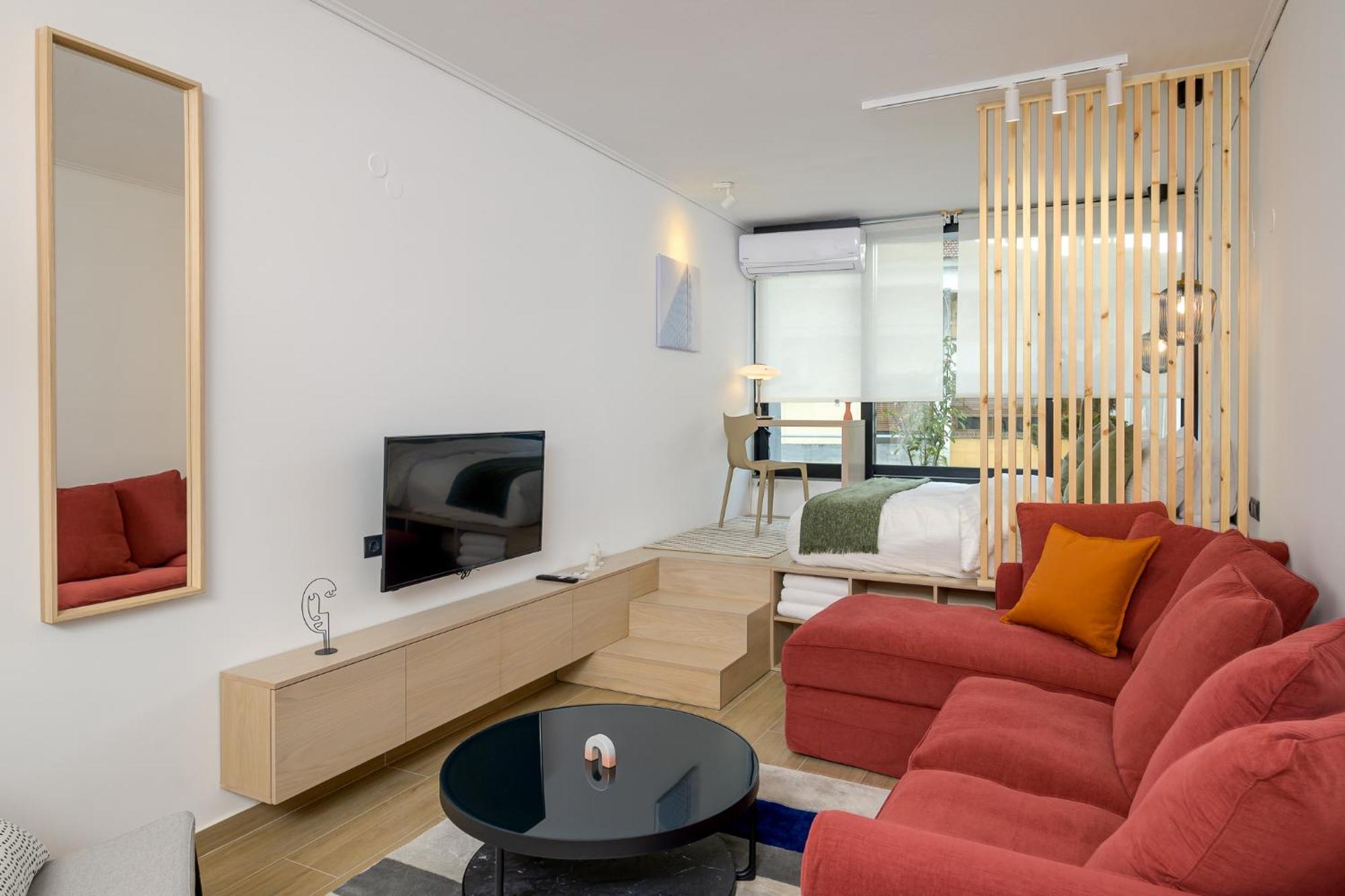 Madam Apartments - Elegant, Cozy, Comfortable, Central يانينة الغرفة الصورة