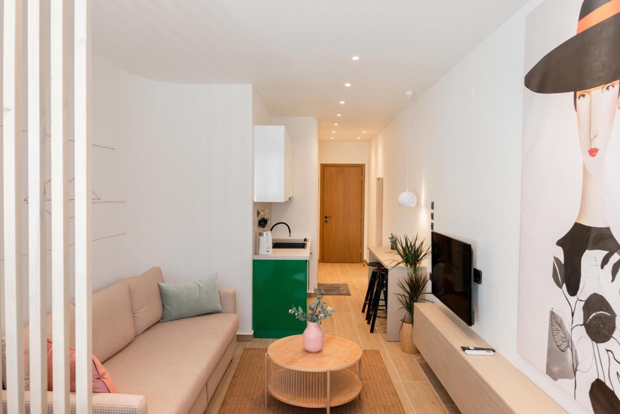 Madam Apartments - Elegant, Cozy, Comfortable, Central يانينة الغرفة الصورة